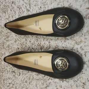 Liz Claiborne Black Flats Size 8W